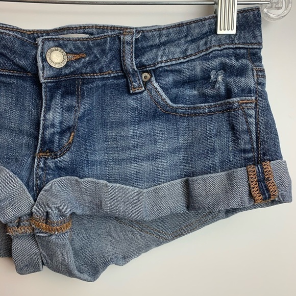 🔥 Garage  Booty Jean Shorts Size 01 - Picture 5 of 11